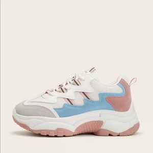 Cute tennis never worn